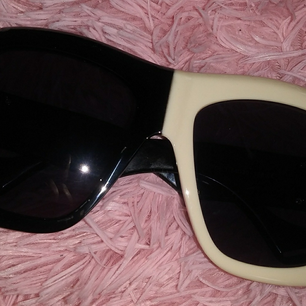 Split color Sunglasses - Picture 5 of 6